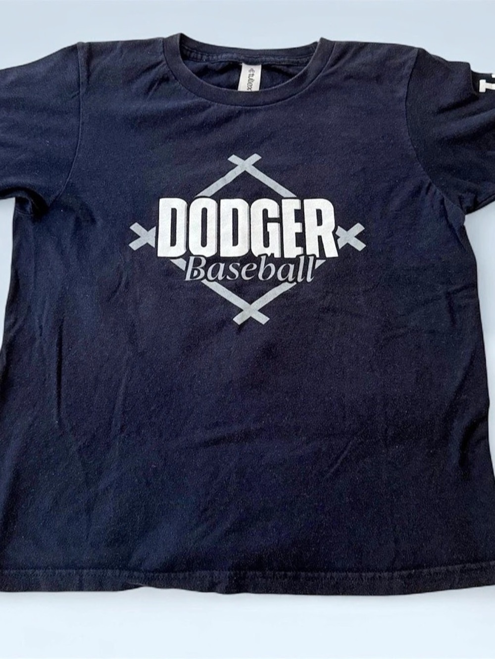 Youth Large Los Angeles Dodgers Baseball Graphic Tee - Navy Blue (Gently Used)